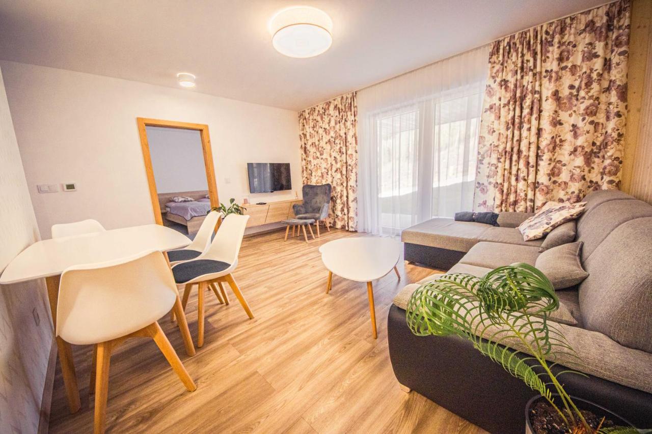 Zore Jasna Apartments Demänovská Dolina Eksteriør bilde